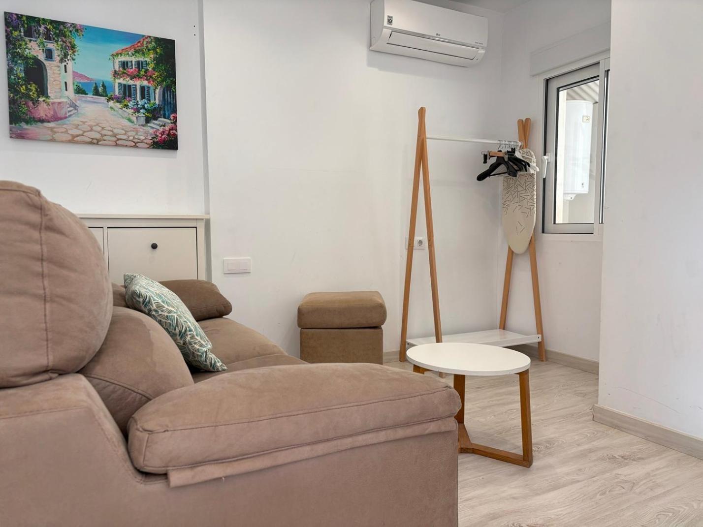 Very Beautiful Penthouse In The Heart Of Аликанте Экстерьер фото