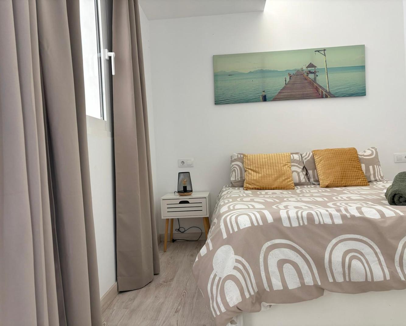 Very Beautiful Penthouse In The Heart Of Аликанте Экстерьер фото